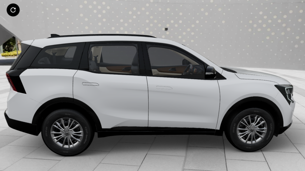 Tata Safari Base 2026 vs Mahindra XUV 7XO Base 2026